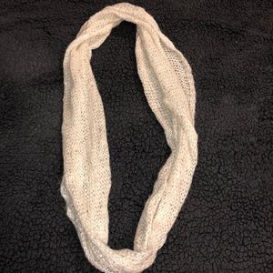 INFINITY SCARF